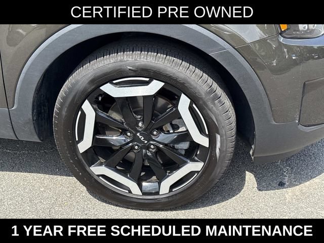 Used 2024 Kia Telluride EX w/ EX Captain's Chair Package AWD/4WD image 7