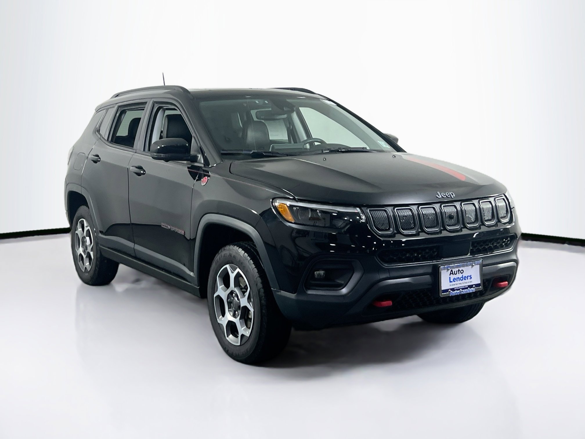Used 2022 Jeep Compass Trailhawk w/ Trailhawk Elite Group image 3
