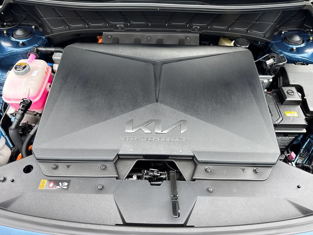 Used 2024 Kia Niro Wind FWD image 9