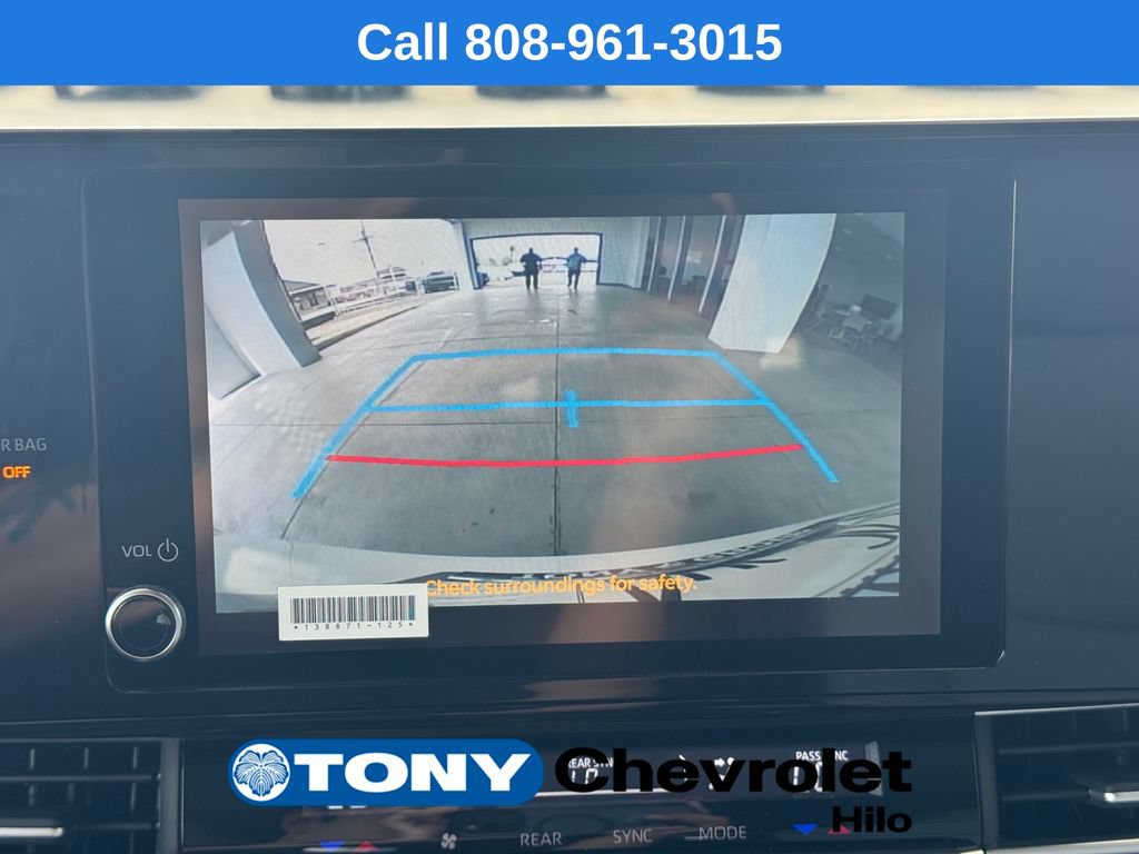 Used 2026 Toyota Sienna LE FWD image 16