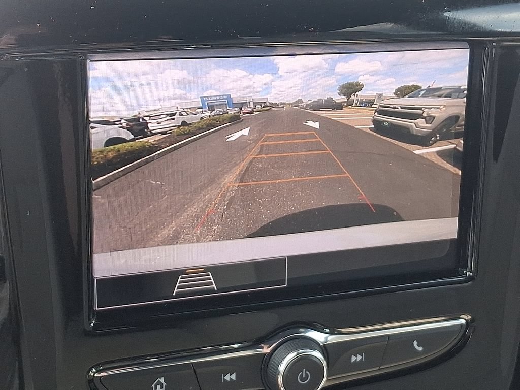 Certified 2023 Chevrolet Traverse LS FWD image 18