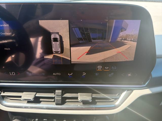 New 2026 Chevrolet Equinox EV LT AWD/4WD image 15