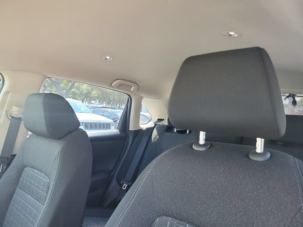 Used 2024 Honda HR-V LX image 21