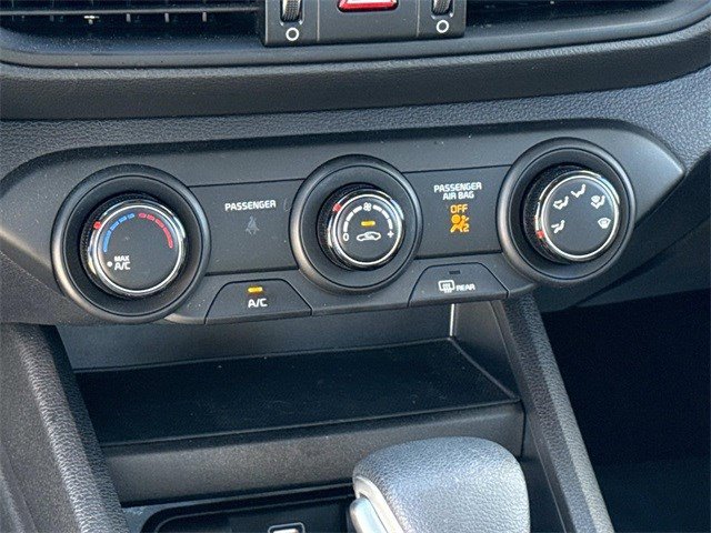 Used 2023 Kia Forte LXS w/ LXS Technology Package image 21