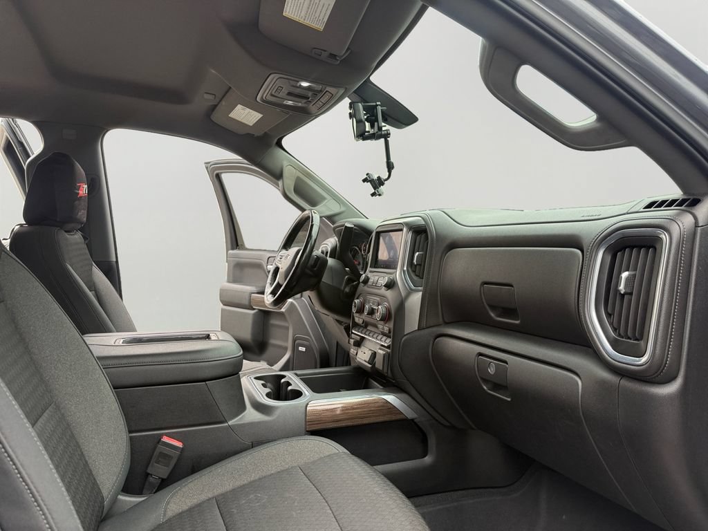 Used 2019 Chevrolet Silverado 1500 RST AWD/4WD image 11