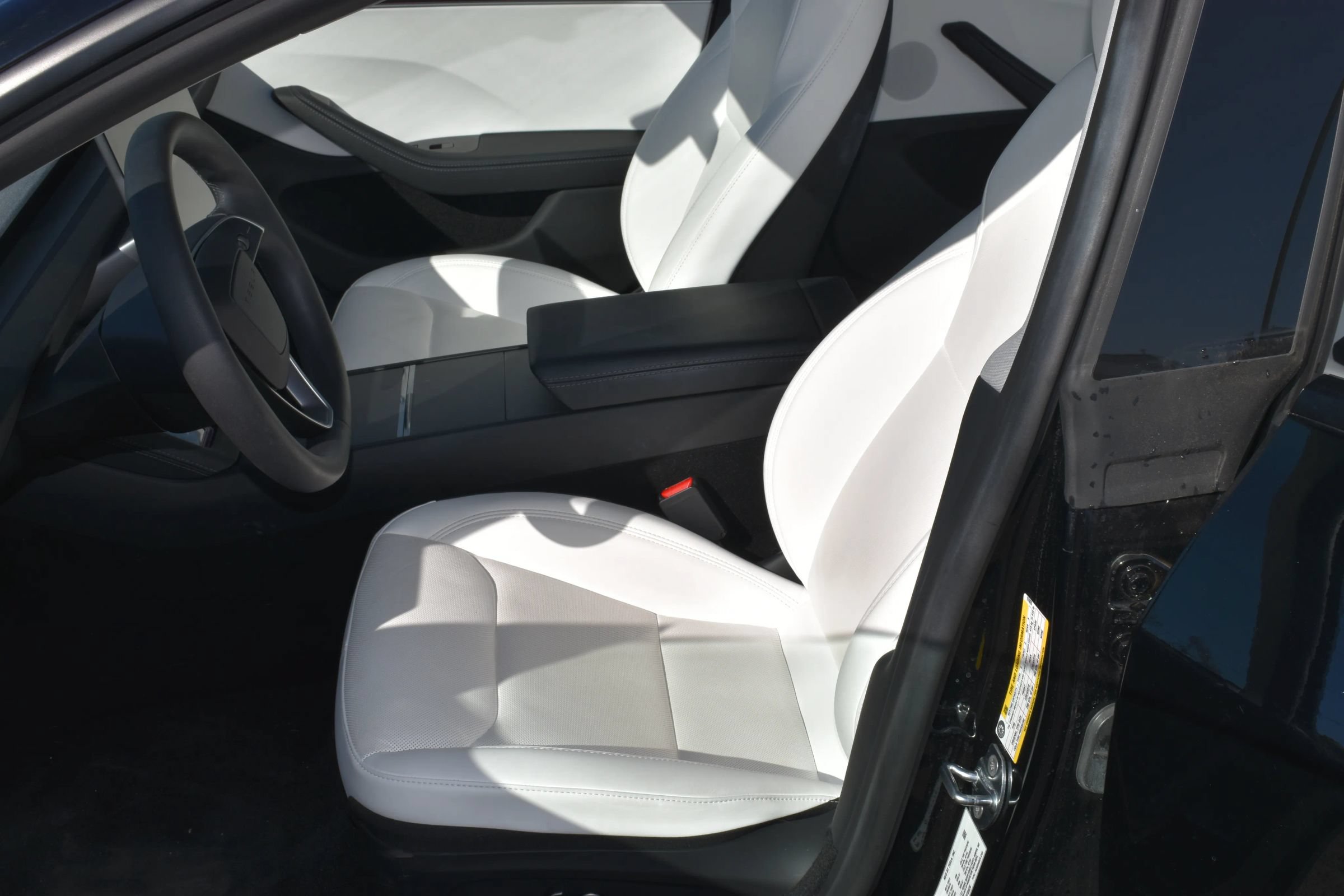 Used 2024 Tesla Model 3 Long Range AWD/4WD image 8