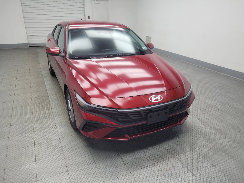 Used 2024 Hyundai Elantra SE FWD image 13