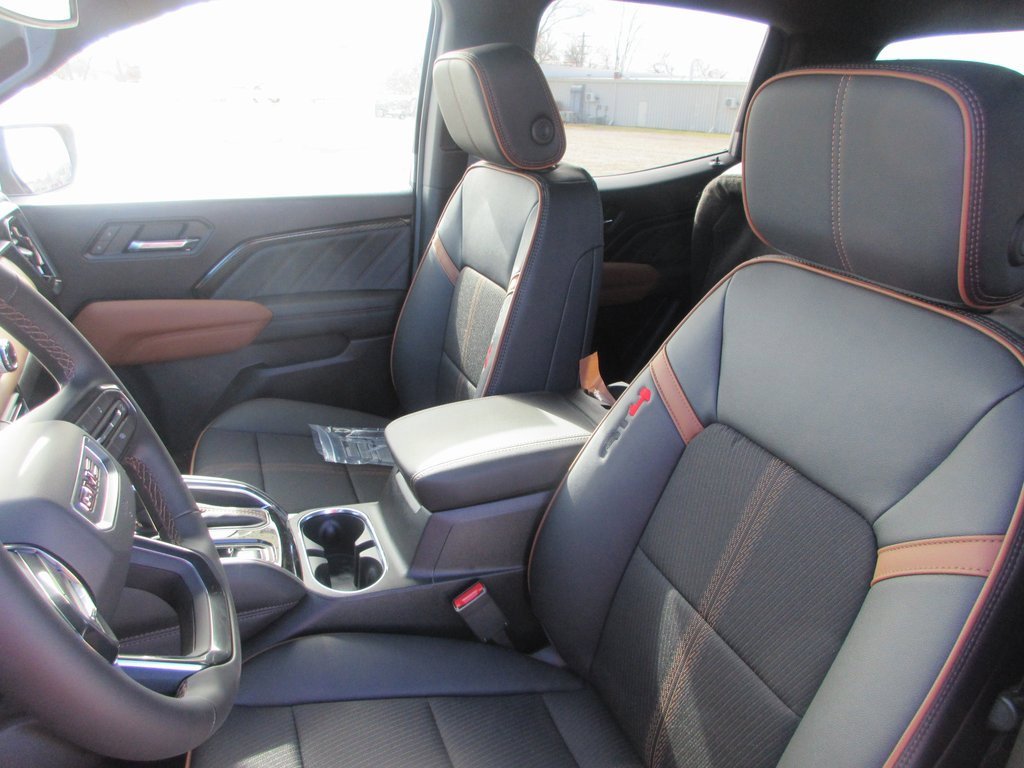 New 2026 GMC Canyon AT4 image 13