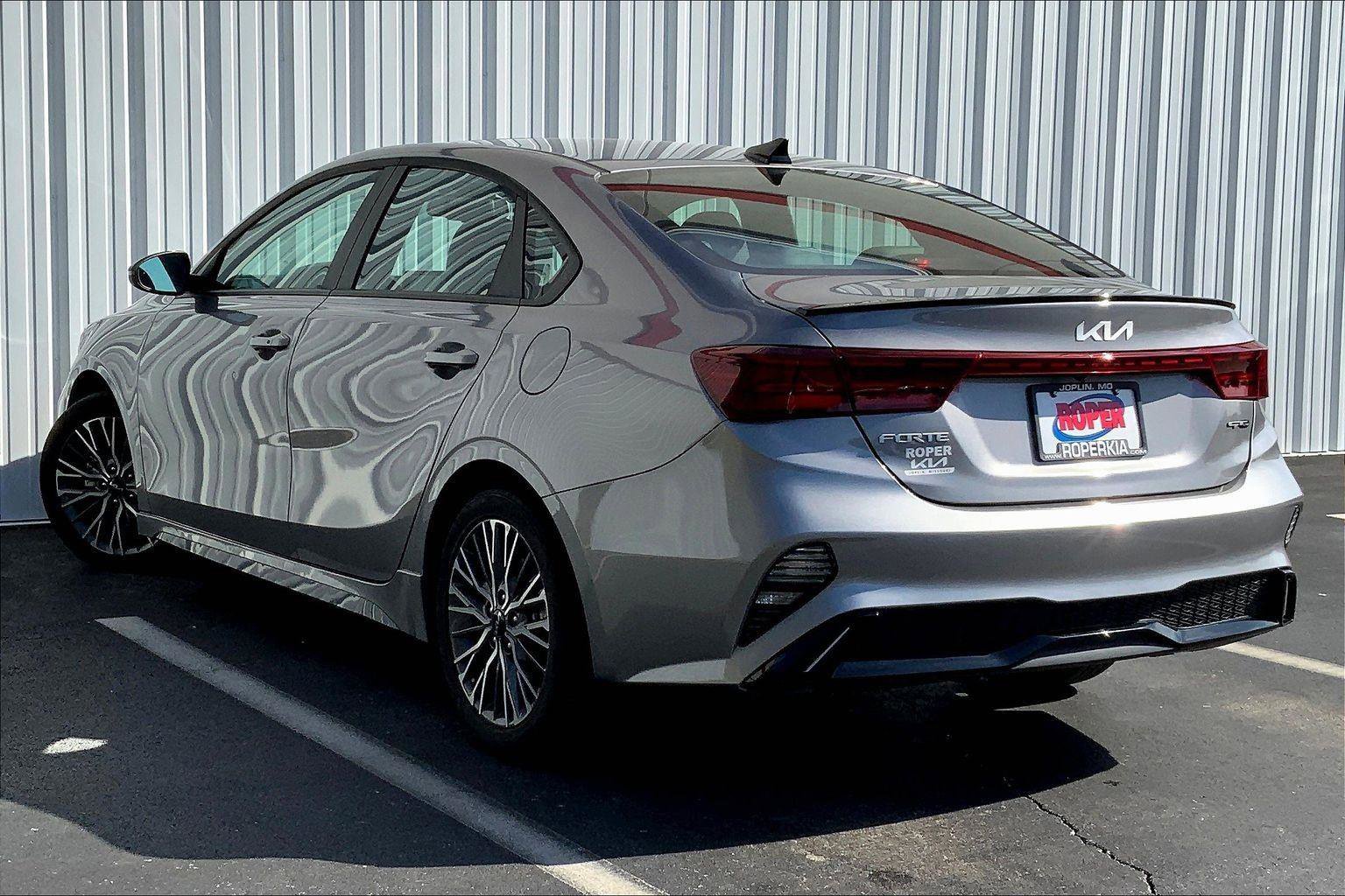 Used 2024 Kia Forte GT-Line w/ GT-Line Premium Package image 10