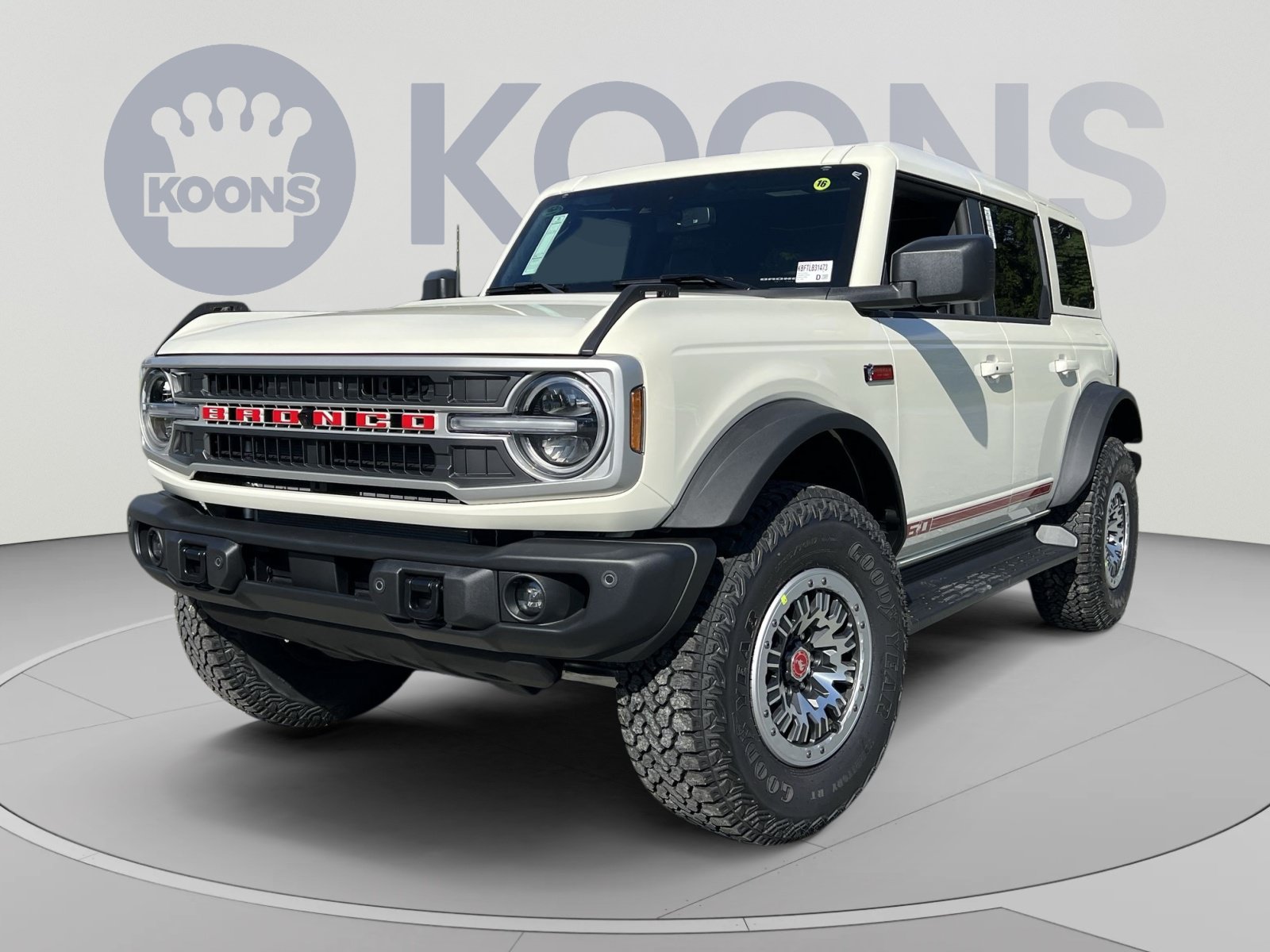 New 2026 Ford Bronco Outer Banks w/ Sasquatch Package