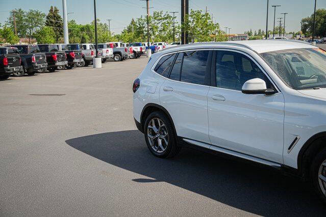 Used 2022 BMW X3 xDrive30i image 4