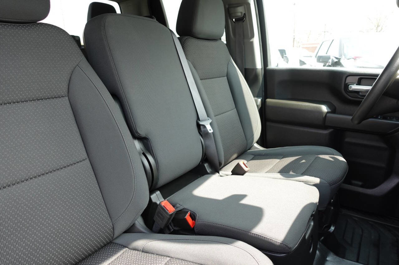 Used 2024 GMC Sierra 2500 Pro AWD/4WD image 35