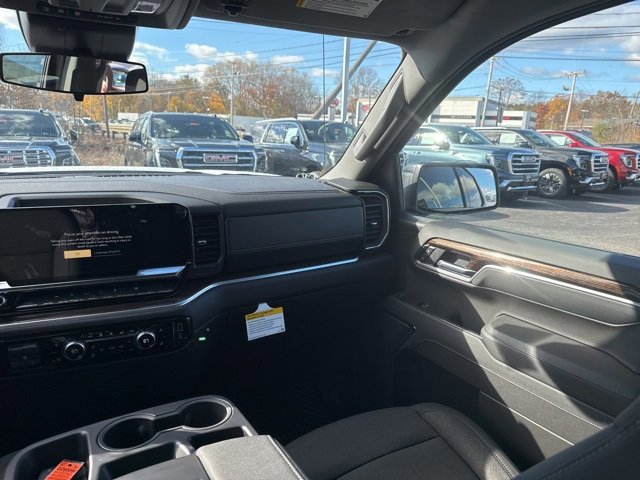 New 2026 GMC Sierra 1500 Elevation image 14