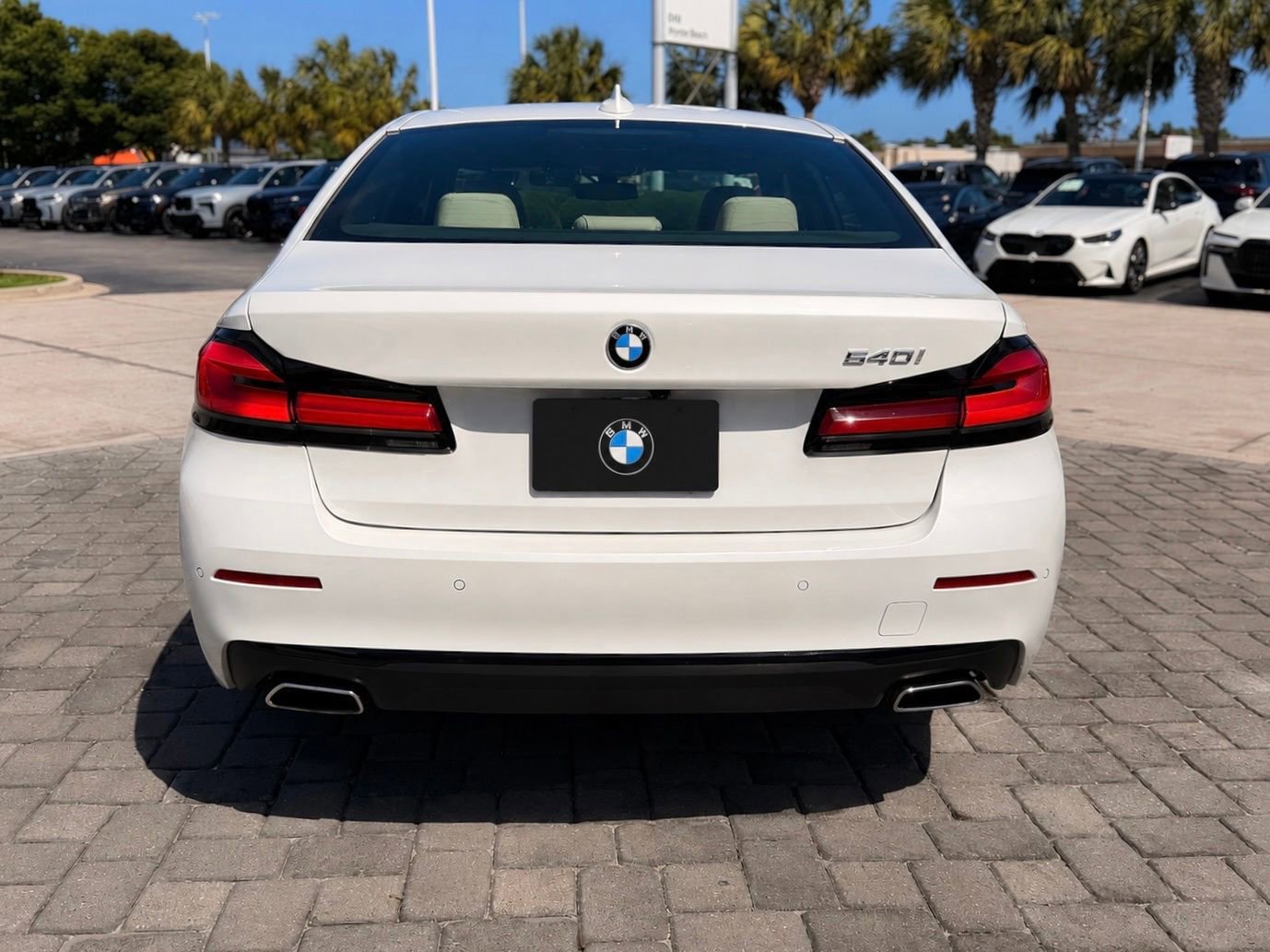 Certified 2023 BMW 540i w/ Premium Package RWD image 10