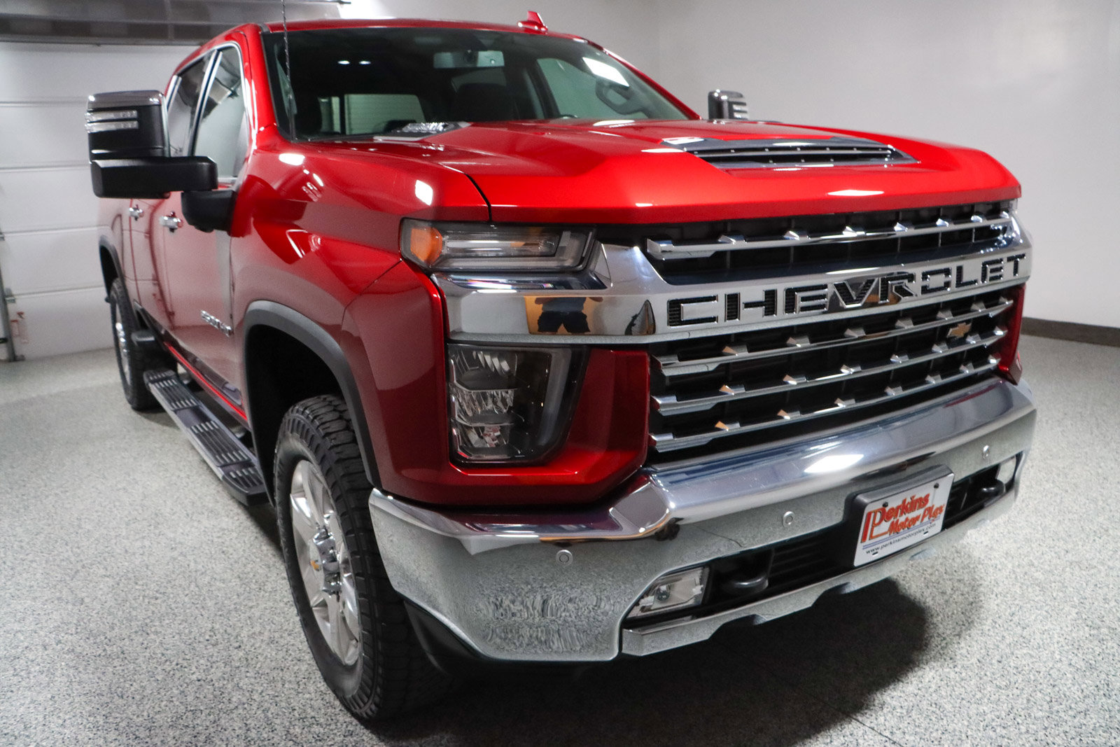 Used 2022 Chevrolet Silverado 2500 LTZ w/ LTZ Plus Package image 5