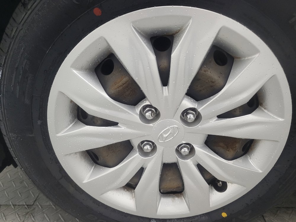 Used 2021 Hyundai Accent SE FWD image 31