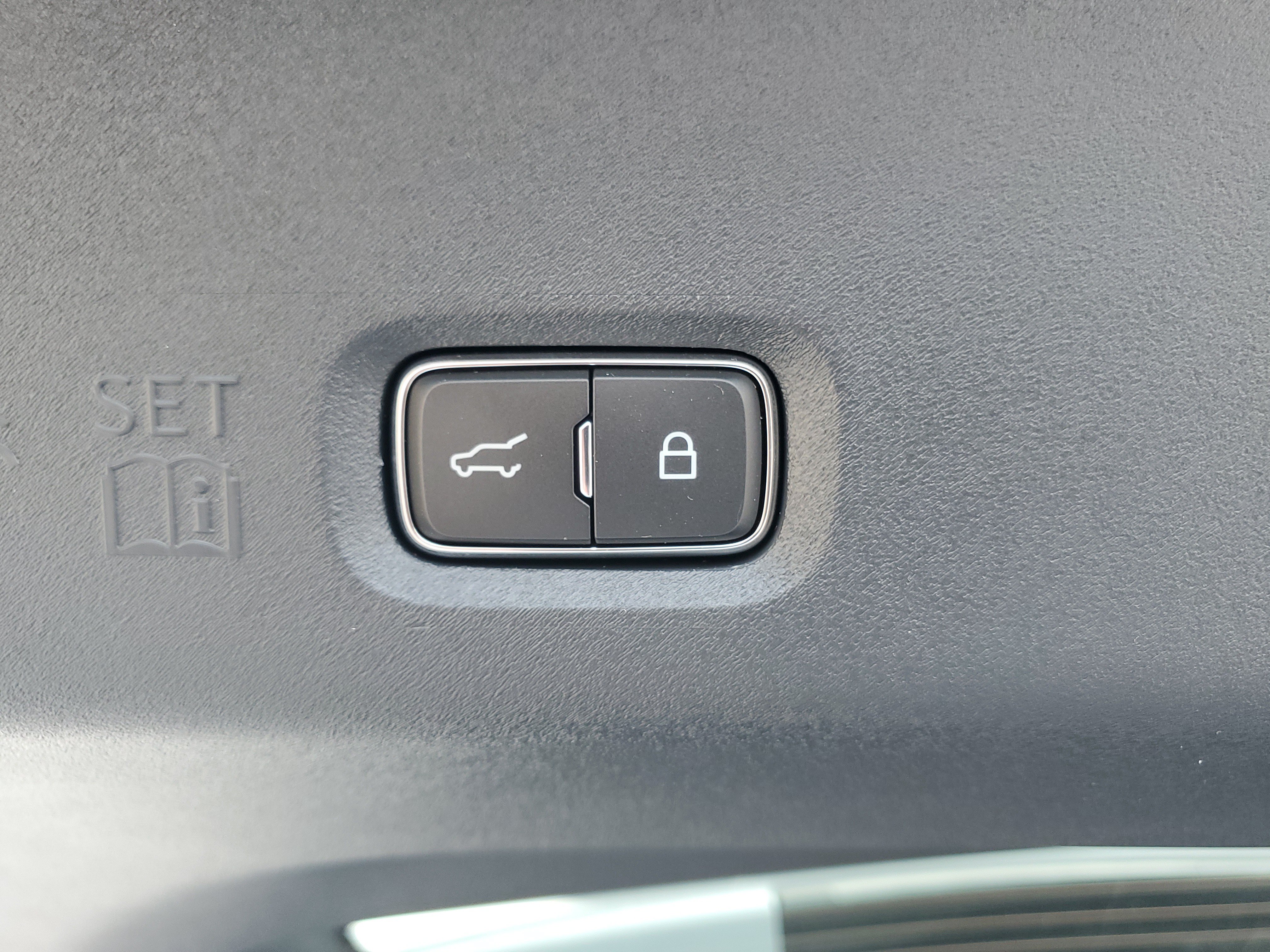 New 2026 Lincoln Navigator Reserve w/ Jet Appearance Package AWD/4WD image 35