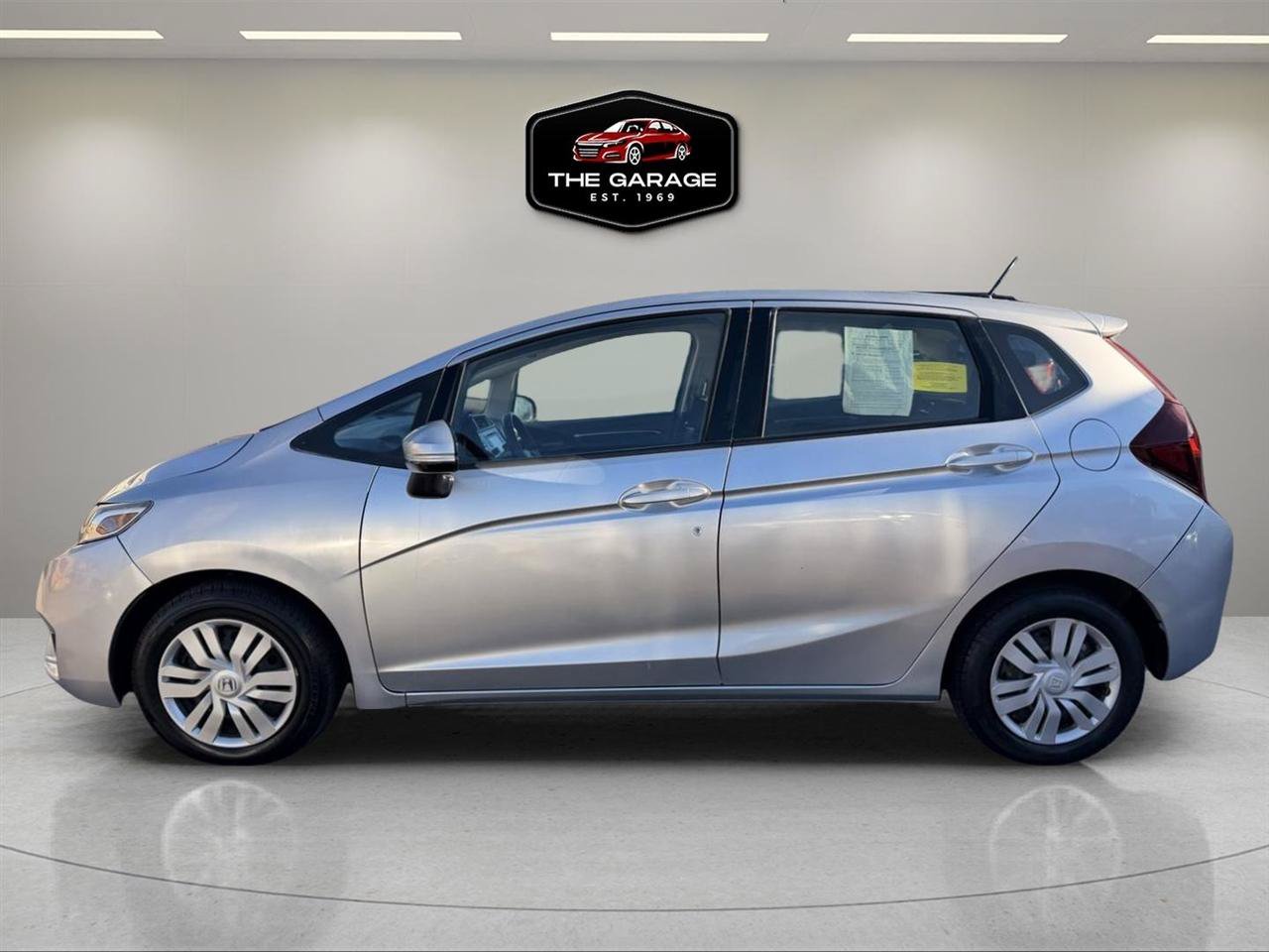 Used 2016 Honda Fit LX image 2