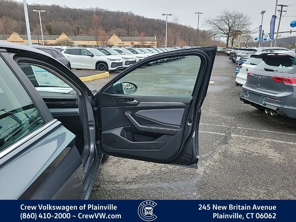 New 2026 Volkswagen Jetta SE image 41