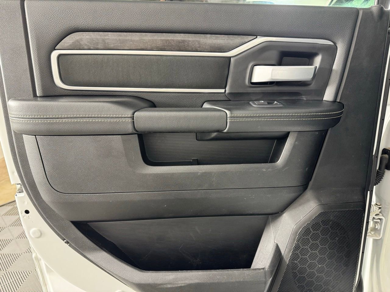 Used 2024 RAM 2500 Big Horn image 23