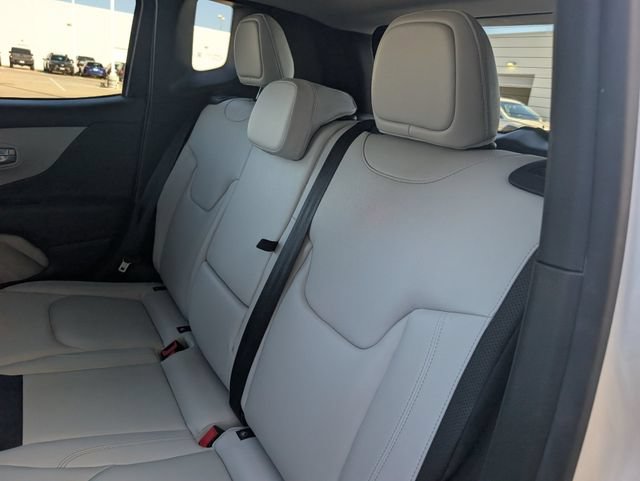 Used 2020 Jeep Renegade Limited w/ LED Lighting Group FWD image 27