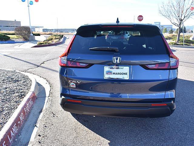 Used 2025 Honda CR-V LX image 5