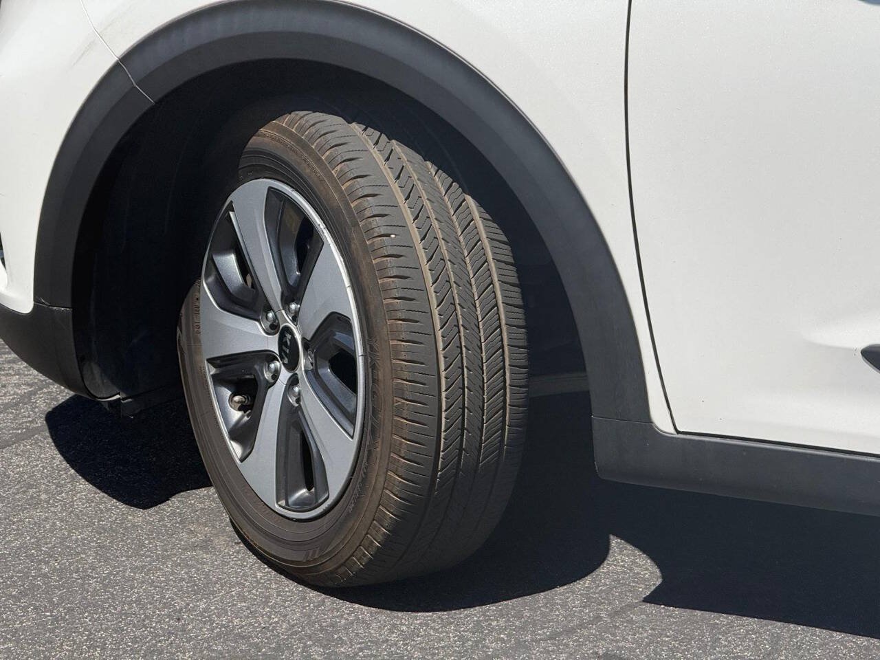 Used 2020 Kia Niro LX FWD image 15