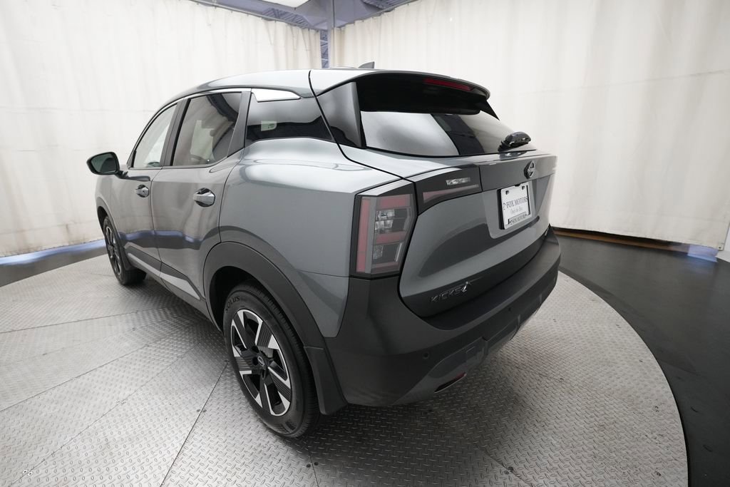 Certified 2025 Nissan Kicks SV image 33