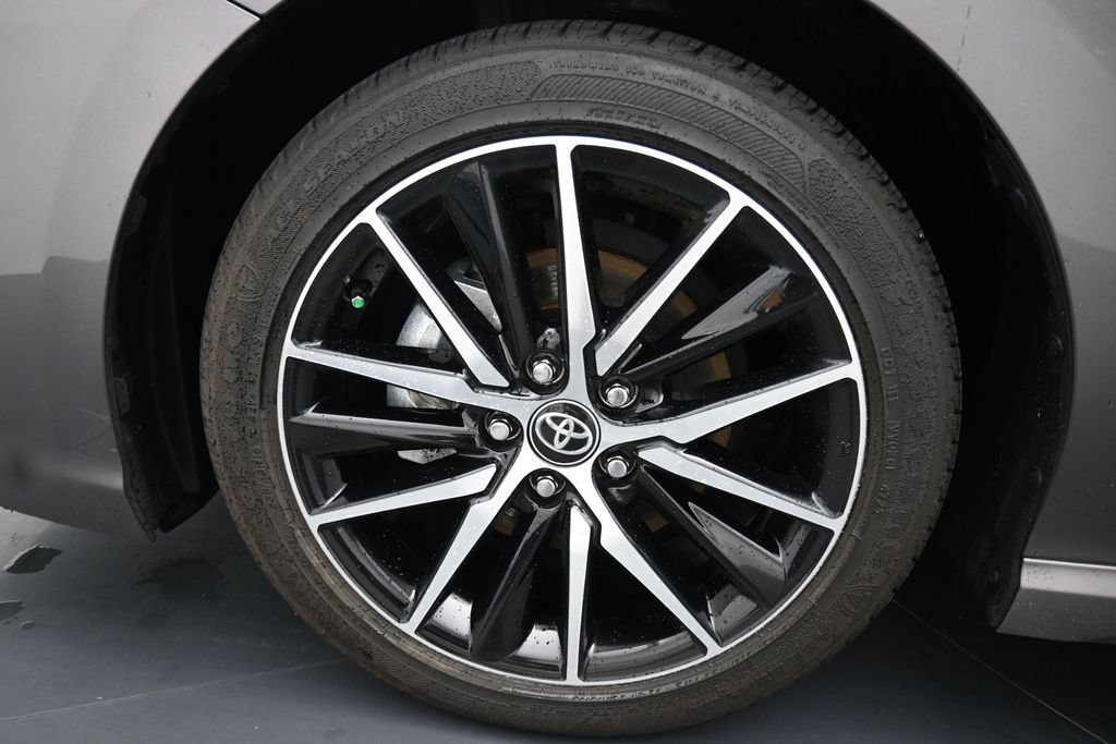 Used 2024 Toyota Camry SE FWD image 14
