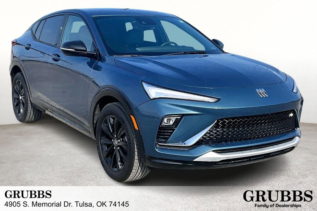 Used 2024 Buick Envista Sport Touring w/ Advanced Safety Package image 1