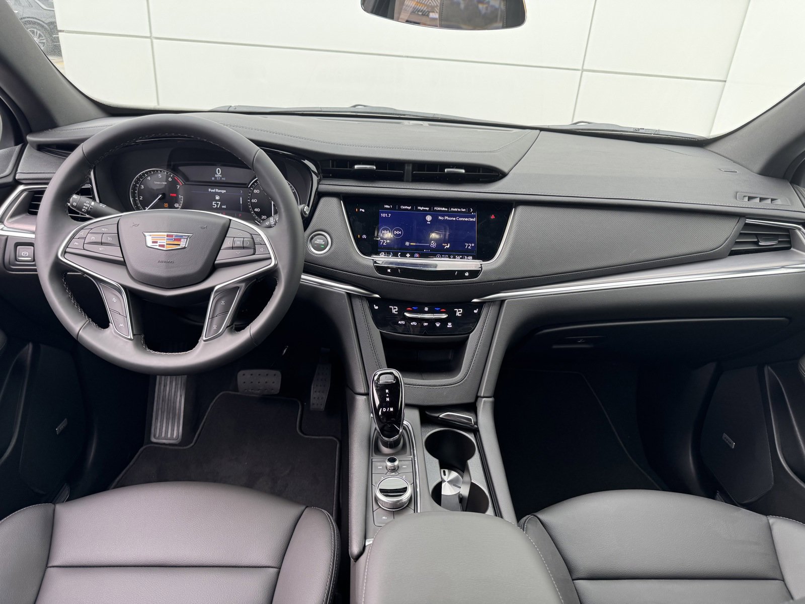 New 2025 Cadillac XT5 Luxury image 17