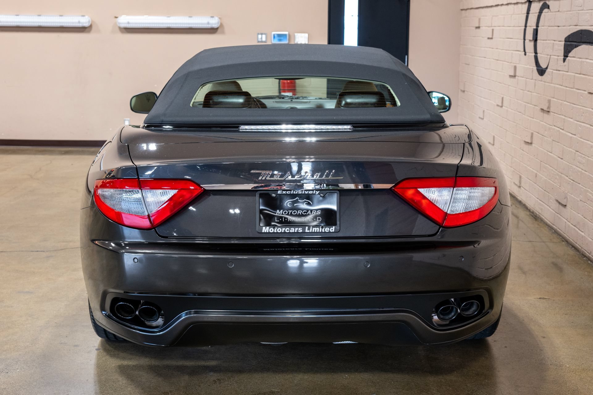 Used 2014 Maserati GranTurismo Convertible RWD image 9