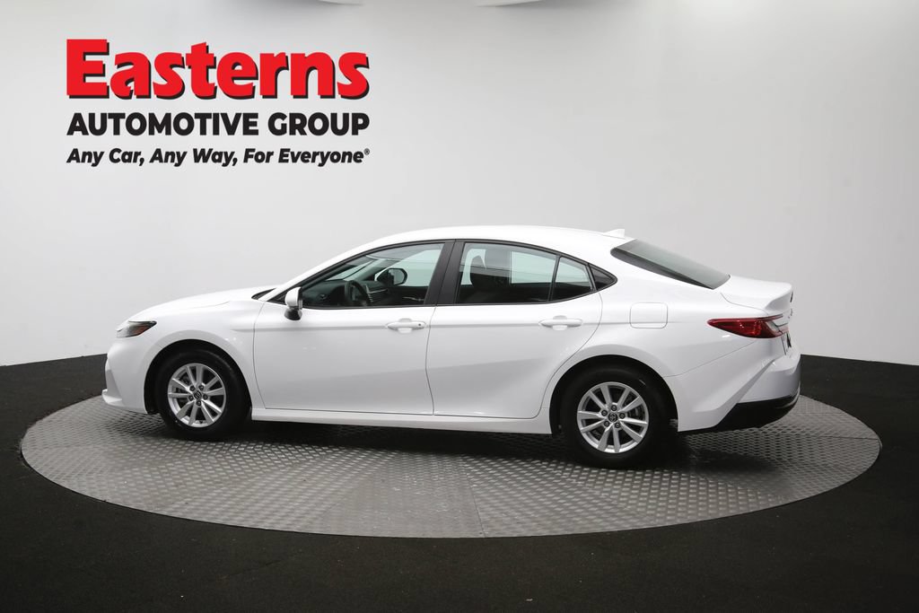 Used 2025 Toyota Camry LE FWD image 59