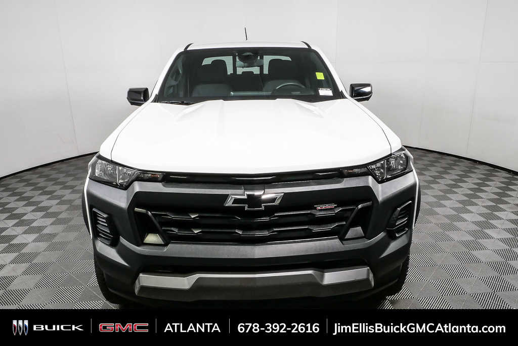 Used 2024 Chevrolet Colorado Trail Boss w/ Technology Package image 24