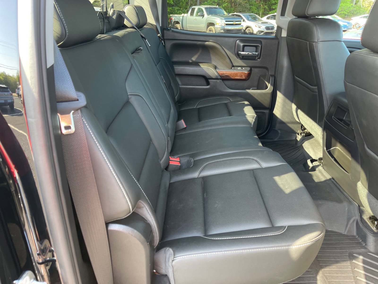 Used 2018 GMC Sierra 1500 SLT image 18