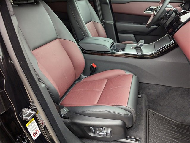 New 2026 Land Rover Range Rover Velar Autobiography image 18