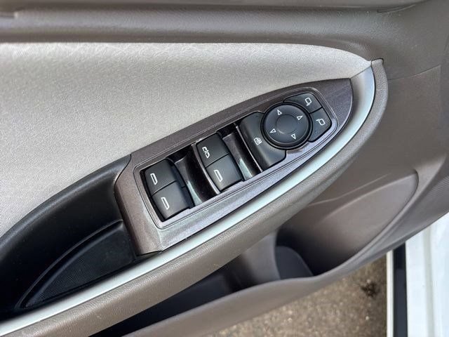 Used 2023 Chevrolet Malibu LT w/ LPO, Floor Liner Package FWD image 13