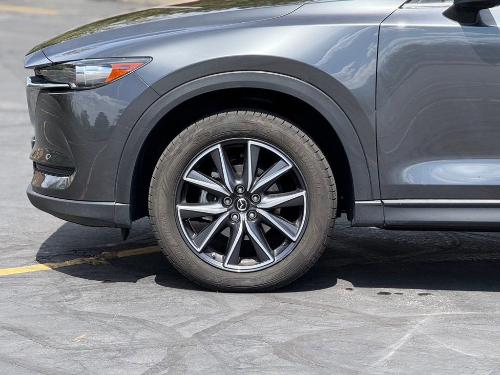 Used 2018 MAZDA CX-5 Touring w/ Preferred Equipment Package AWD/4WD image 8