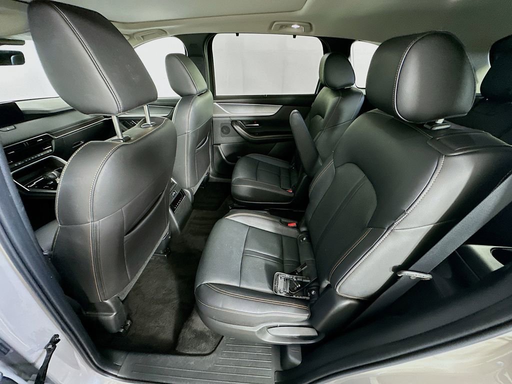 Certified 2024 MAZDA CX-90 Plug-In Hybrid w/ Premium Pkg image 32