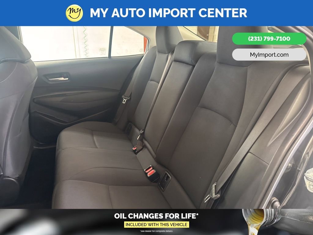 Used 2021 Toyota Corolla LE w/ Carpet Mat Package (TMS) image 24