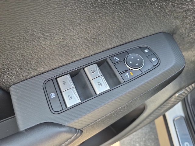 New 2026 Mitsubishi Outlander LE FWD image 13