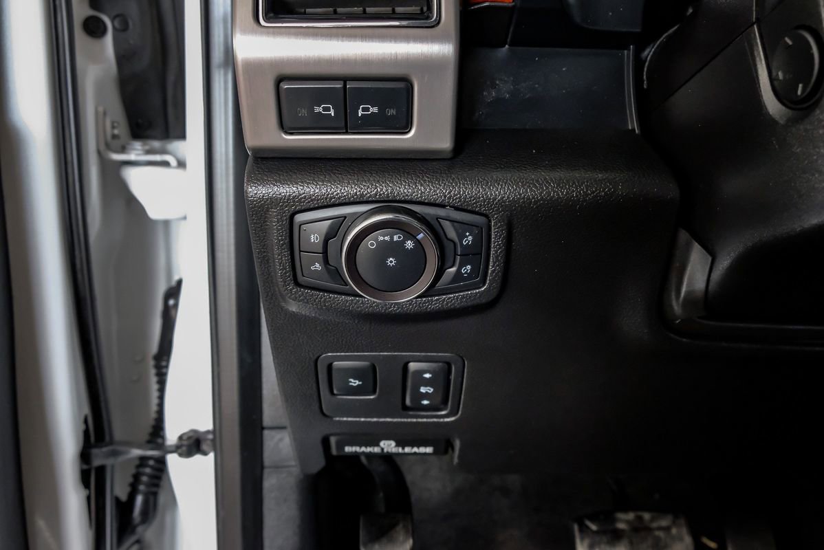 Used 2018 Ford F350 Platinum w/ Platinum Ultimate Package image 28