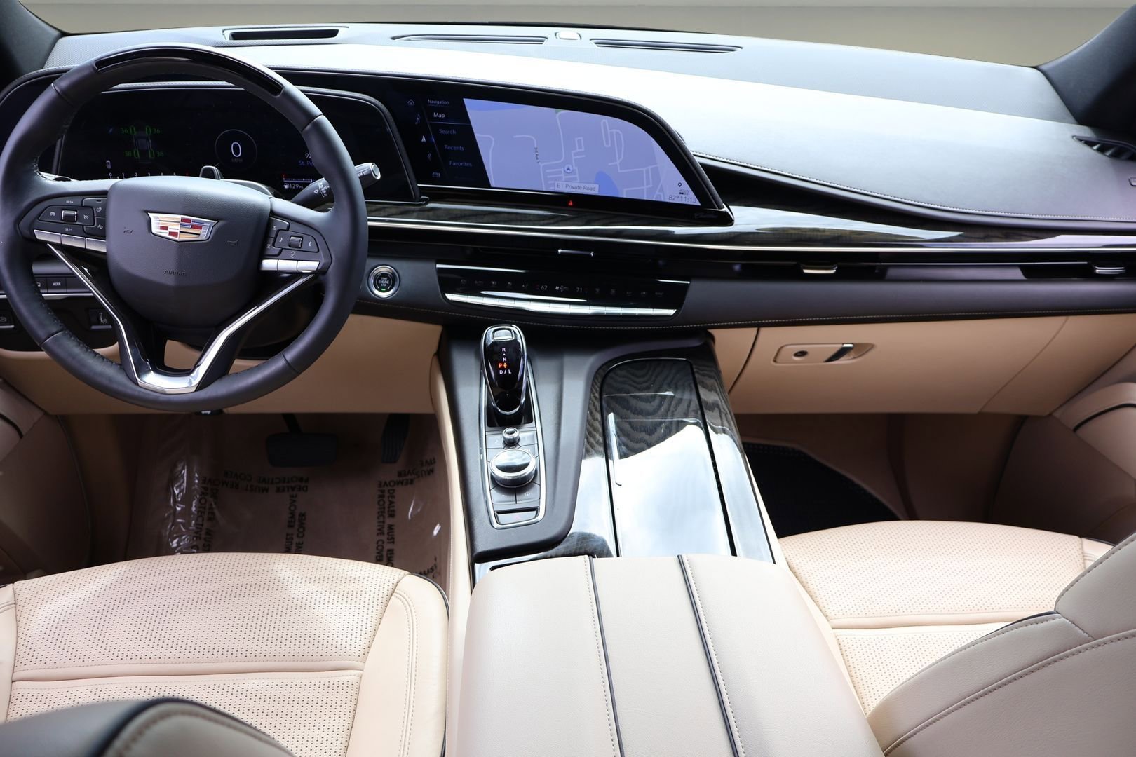 Certified 2023 Cadillac Escalade Premium Luxury AWD/4WD image 15