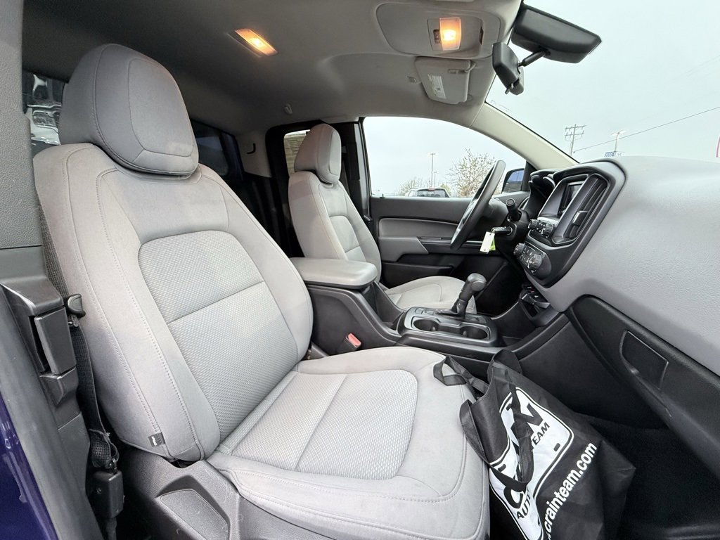 Used 2017 Chevrolet Colorado W/T image 28