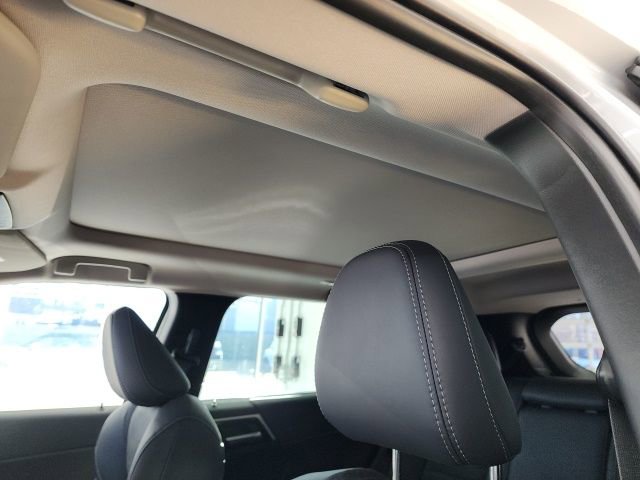 Used 2023 Mitsubishi Outlander SE AWD/4WD image 27