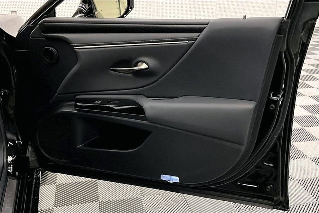 Used 2024 Lexus ES 350 w/ Premium Package image 21
