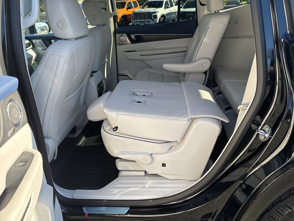 New 2026 Buick Enclave Avenir w/ Super Cruise Package image 57