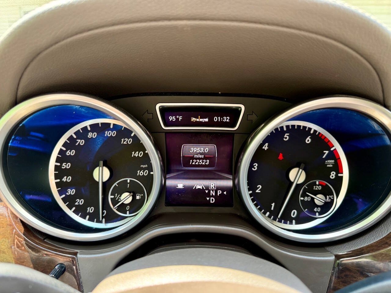 Used 2013 Mercedes-Benz GL 450 4MATIC w/ Premium 1 Pkg image 22
