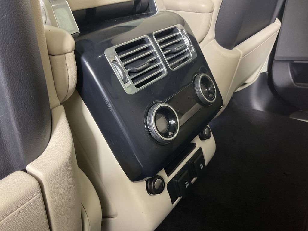 Used 2019 Land Rover Range Rover AWD/4WD image 22