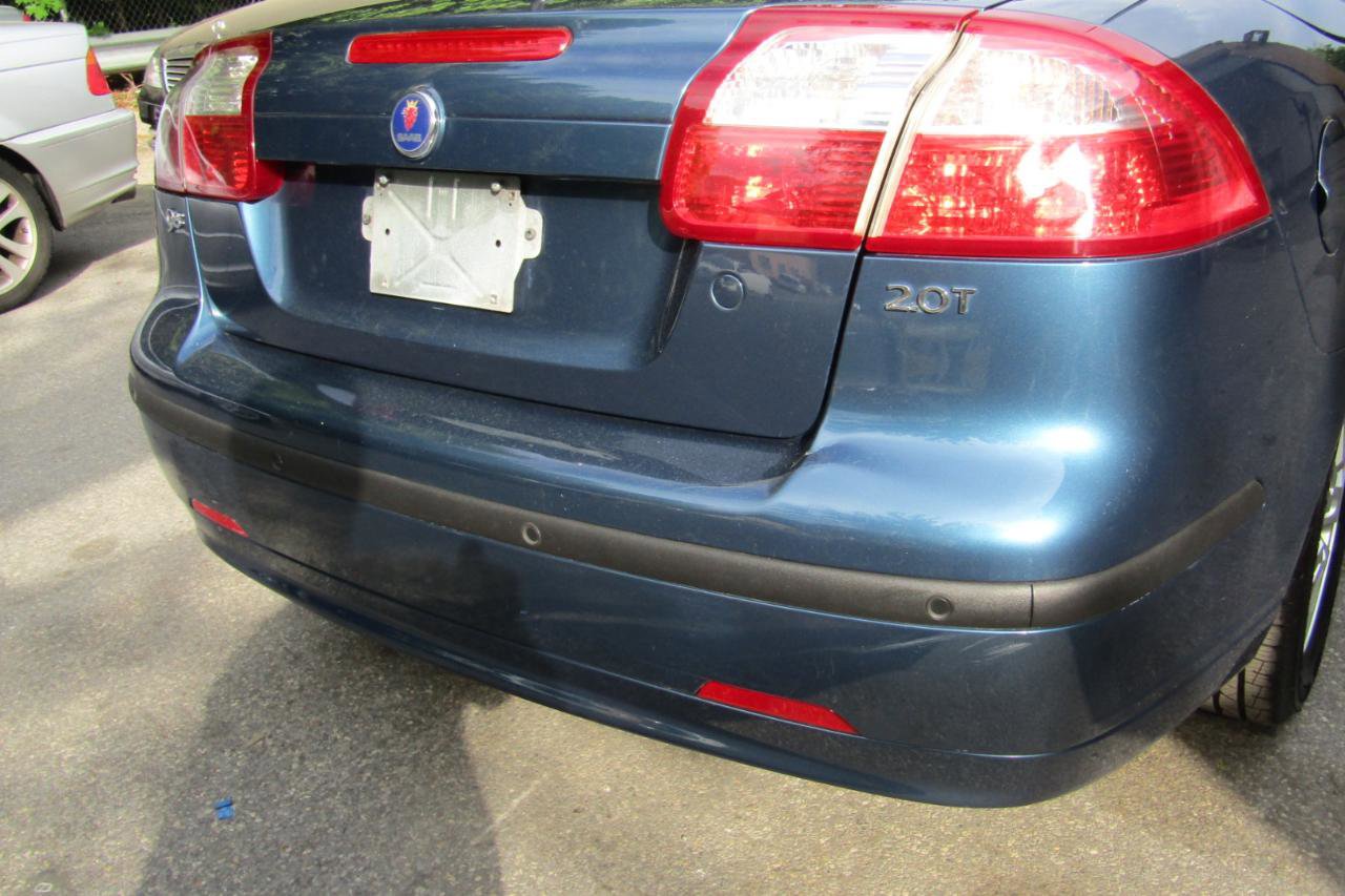 Used 2007 Saab 9-3 2.0T w/ Premium 16 Pkg FWD image 13